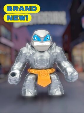 Heroes of Goo Jit Zu Stretch Strikers – Thrash Action Figure